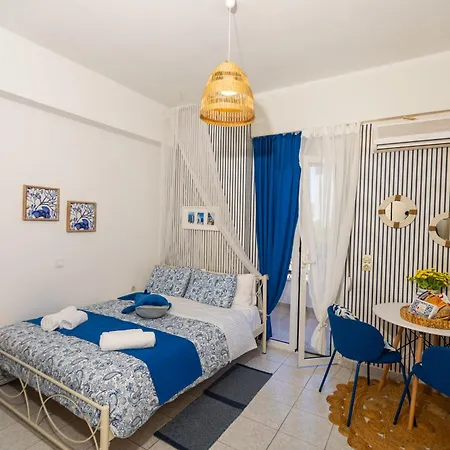 Aegean Blue - Stylish Central Escape Rétino