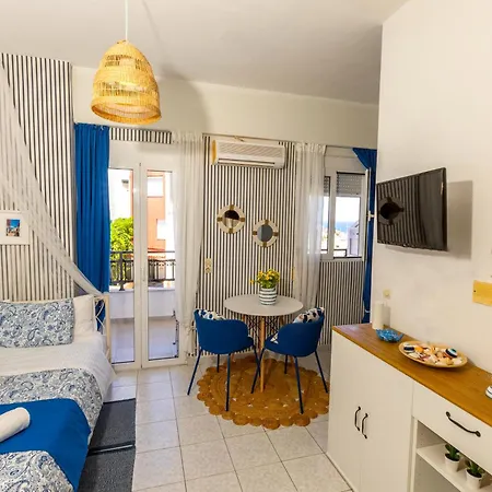 Apartamento Aegean Blue - Stylish Central Escape *
